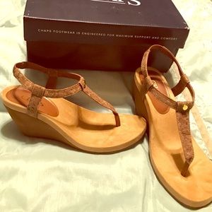 NIB never worn Chaps -Tan colored sandals.