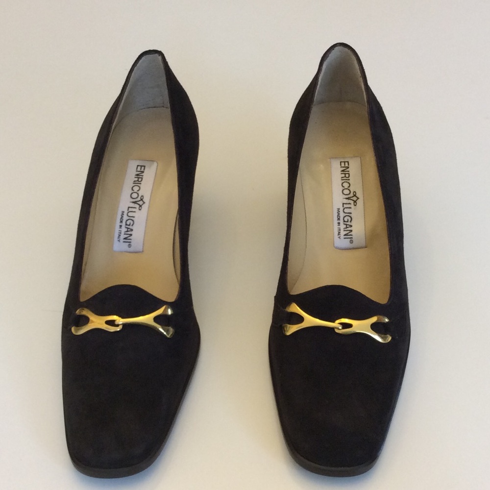 NEW Italian designer brown suede heels Size 9 US