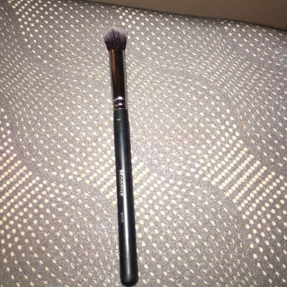 flat concealer brush morphe