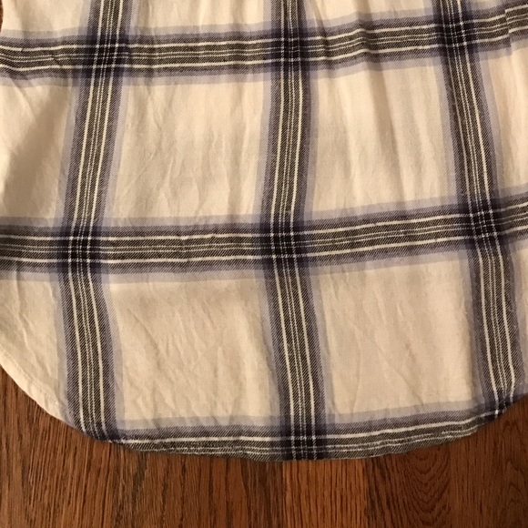 Bella Dahl Plaid Shirt - Picture 4 of 4