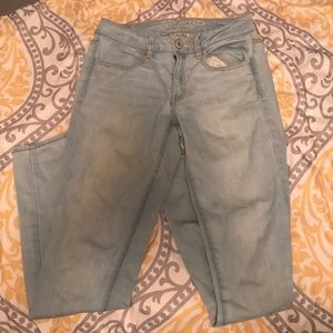 American Eagle Light Wash Jeans