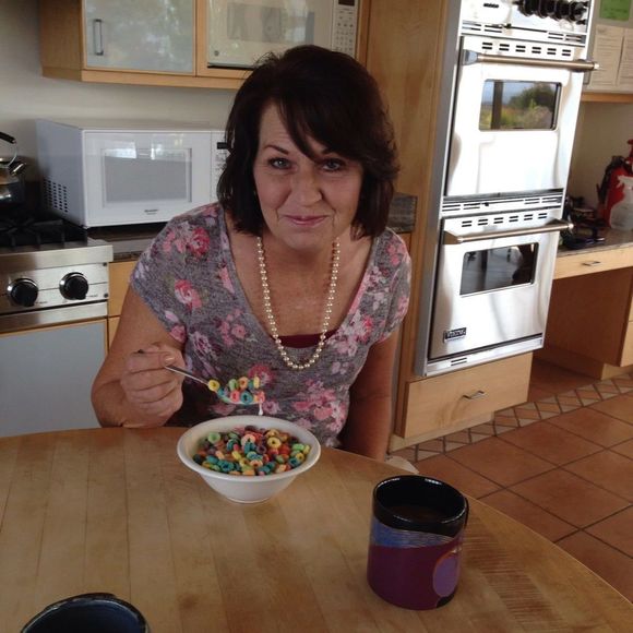 Meet your Posher, Kerin - Picture 1 of 1