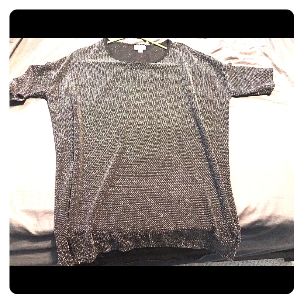 This is small Irma from the Lularoe Elegant Line!