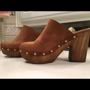 Top Shop Smock Tan Suede Mules with Clog Heel