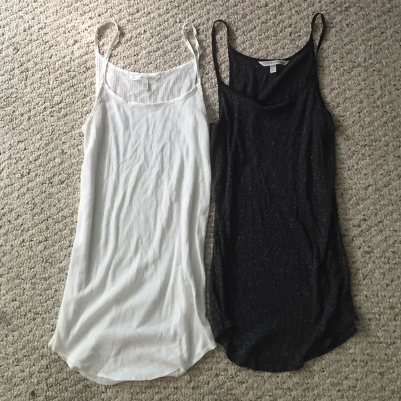 Victoria's Secret Tops - VS Tank Tops (2)
