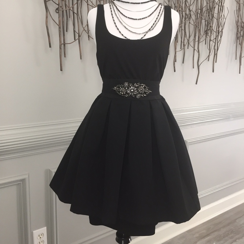 Ah-mazing ABS Black dress!!!!! CLOSET CLOSING!