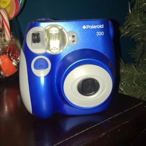 polaroid camera