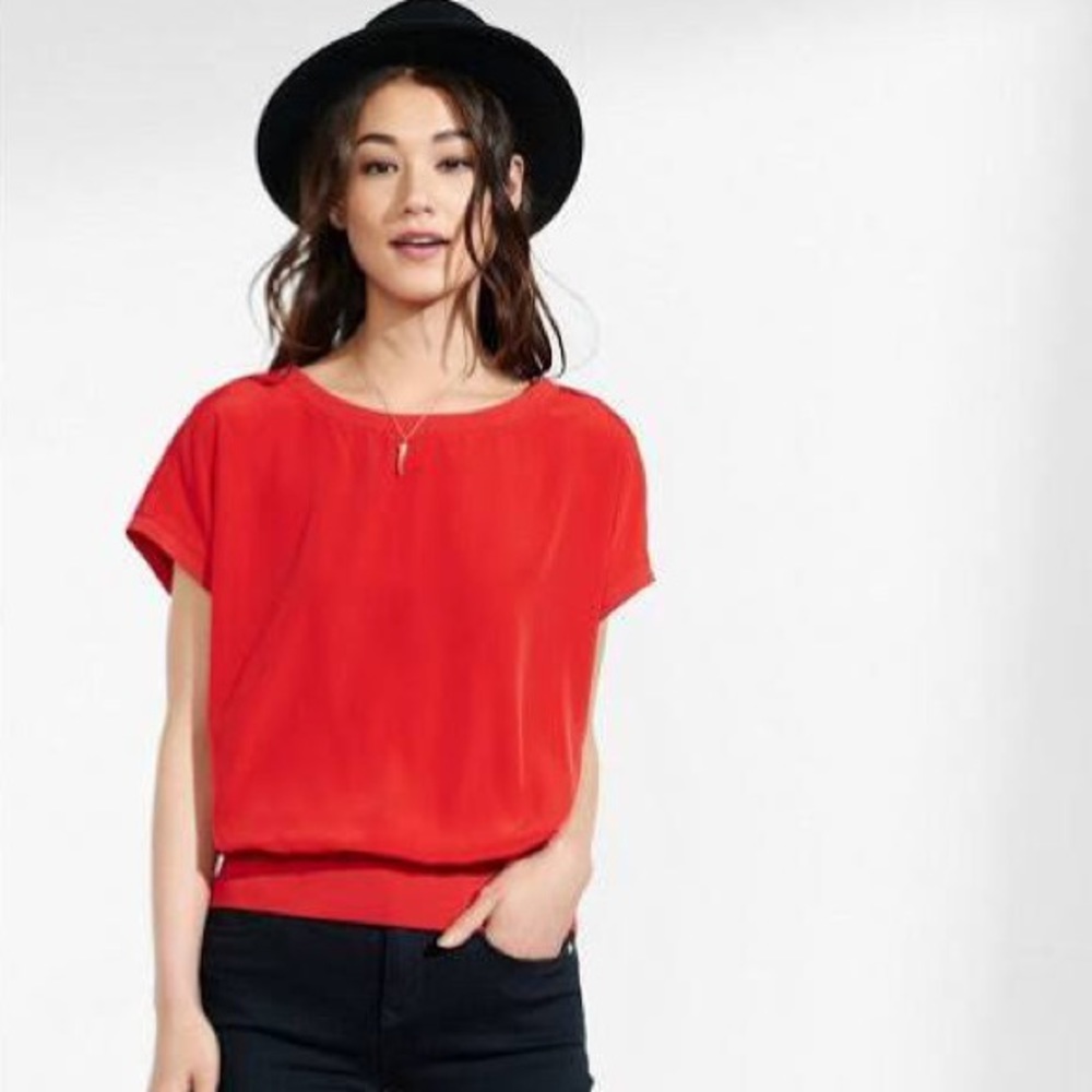 SALE ❤️ Red Silk Short Sleeve Blouse