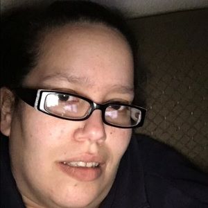 Meet your Posher, Noemi