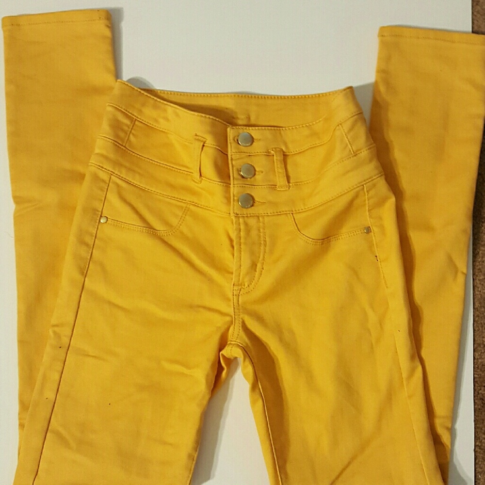 Yellow Charlotte Russe High Waist Jeans