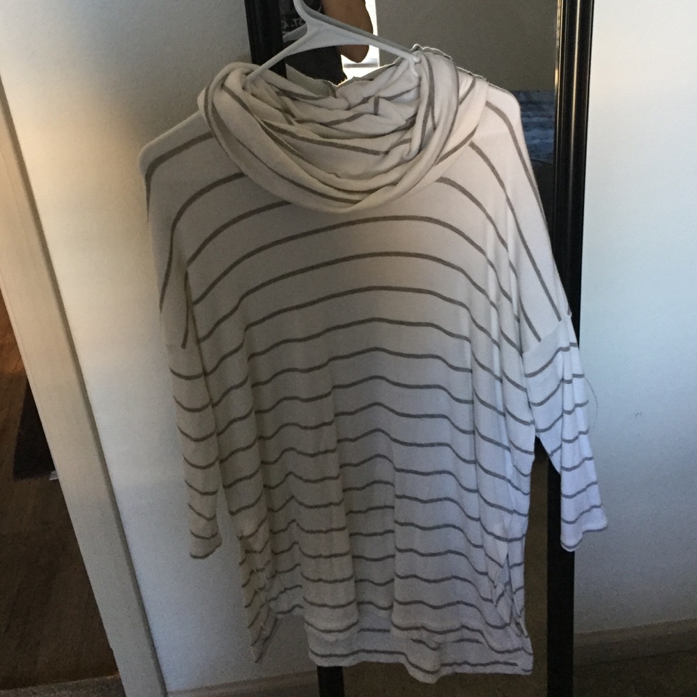 Lou and grey tunics