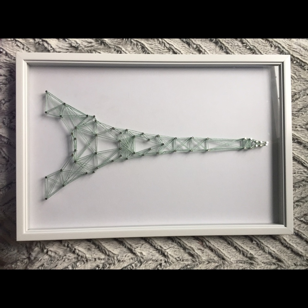 Eiffel Tower string art
