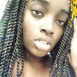 Meet your Posher, Destiny