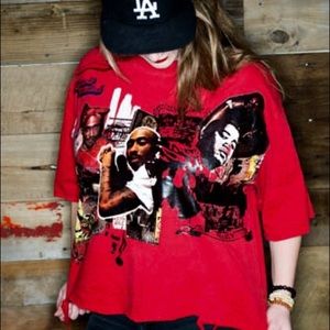 One of a kind Tupac/Biggie graffiti tee