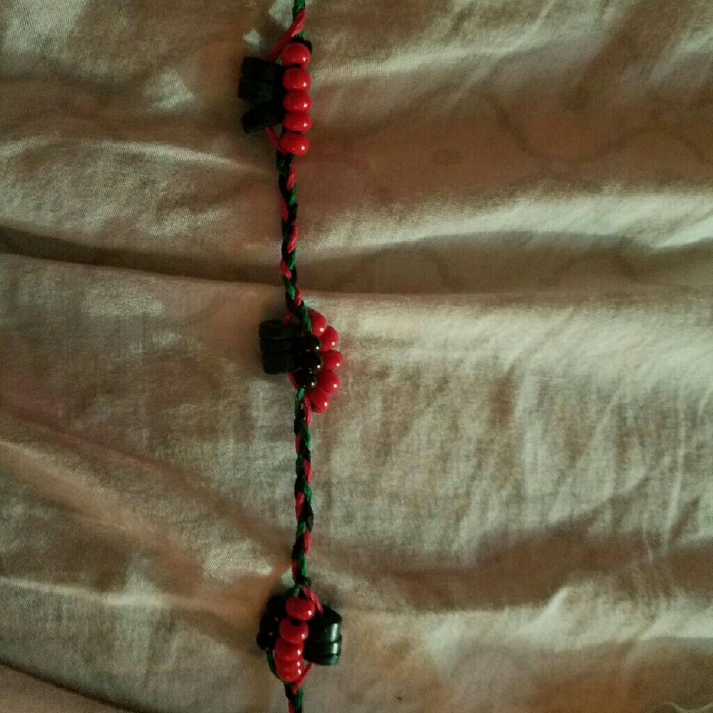 red black beaded bracelets