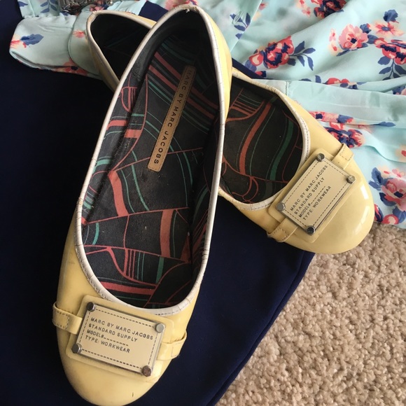 2X🥂HP🥂Marc by Marc Jacobs Signature Tag Flat 9.5 - Picture 2 of 8