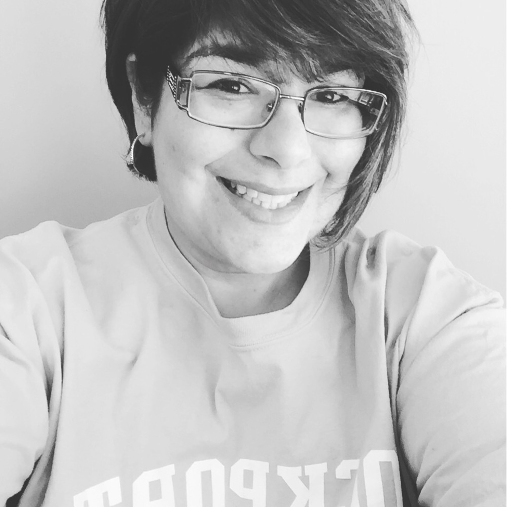 Meet your Posher, Holly