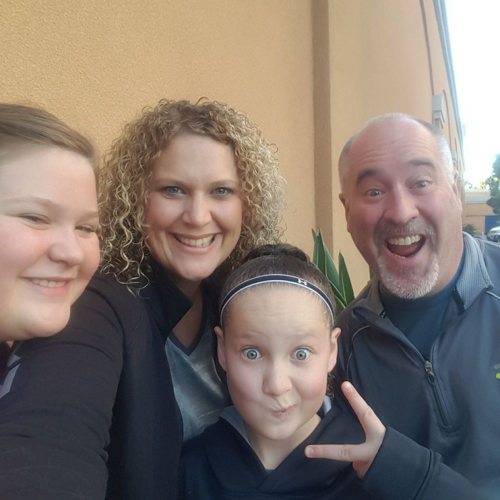 Meet your Posher, Danielle