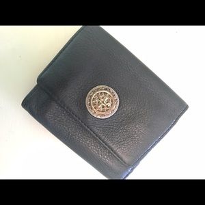 Tory Burch wallet