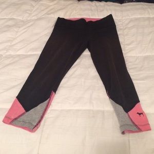 Victoria secret Pink cropped Yoga pants