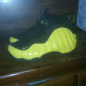 Yellow nike foamposites