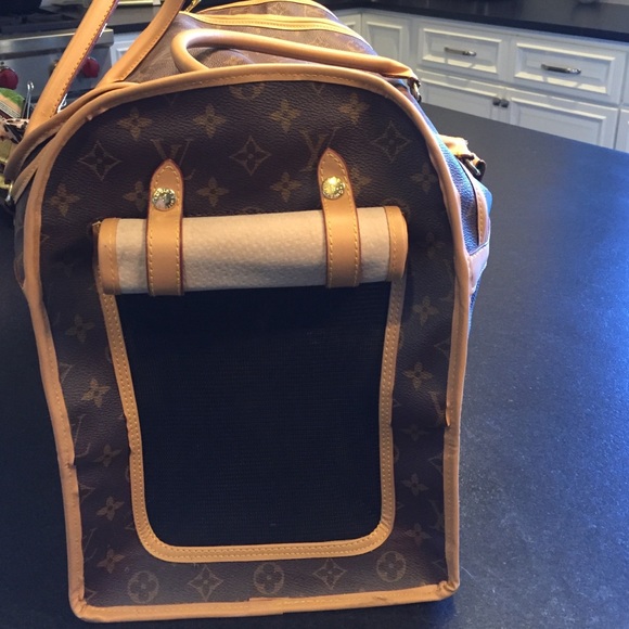 replica dog carrier