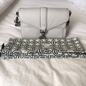 Rebecca Minkoff Hudson Moto Mini in pale dove grey