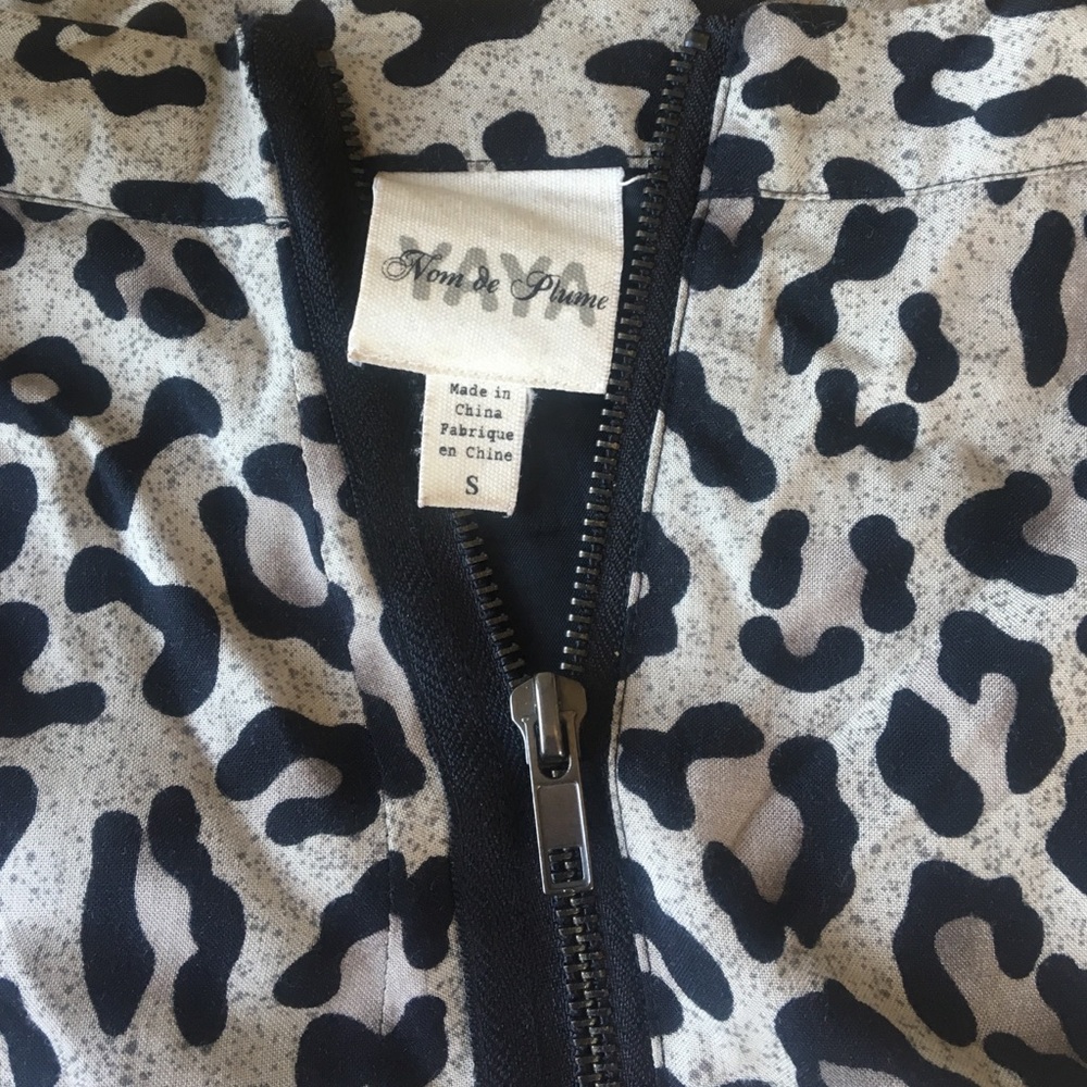 Urban Outiftters zip front leopard skirt - Picture 4 of 6