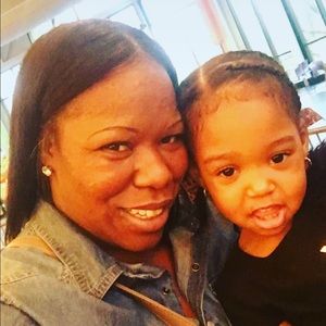 Meet your Posher, Vanessa