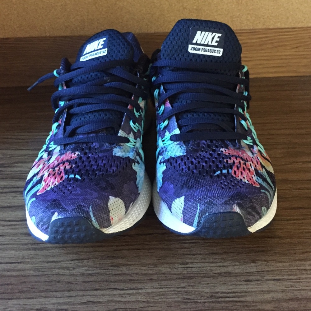 Nike women's air Pegasus