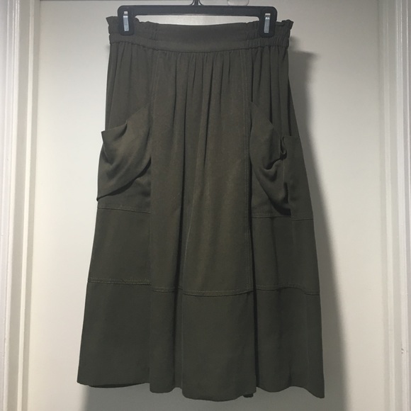 Zara Basic Army Green knee length skirt - Picture 4 of 4