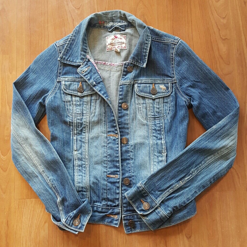 Very cute Abercrombie jean jacket
