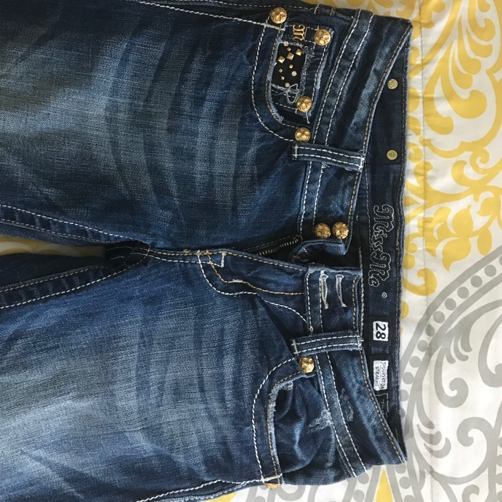 Miss Me straight jeans