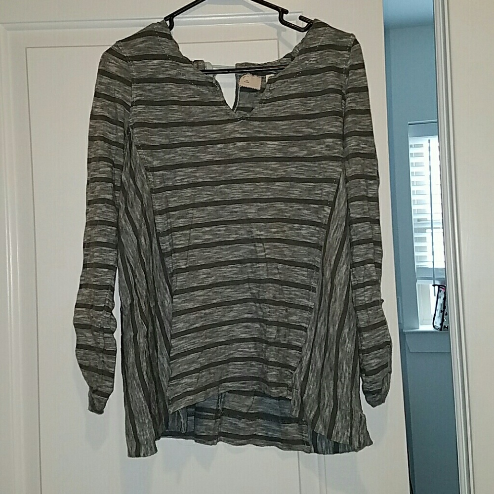 Anthropologie shirt