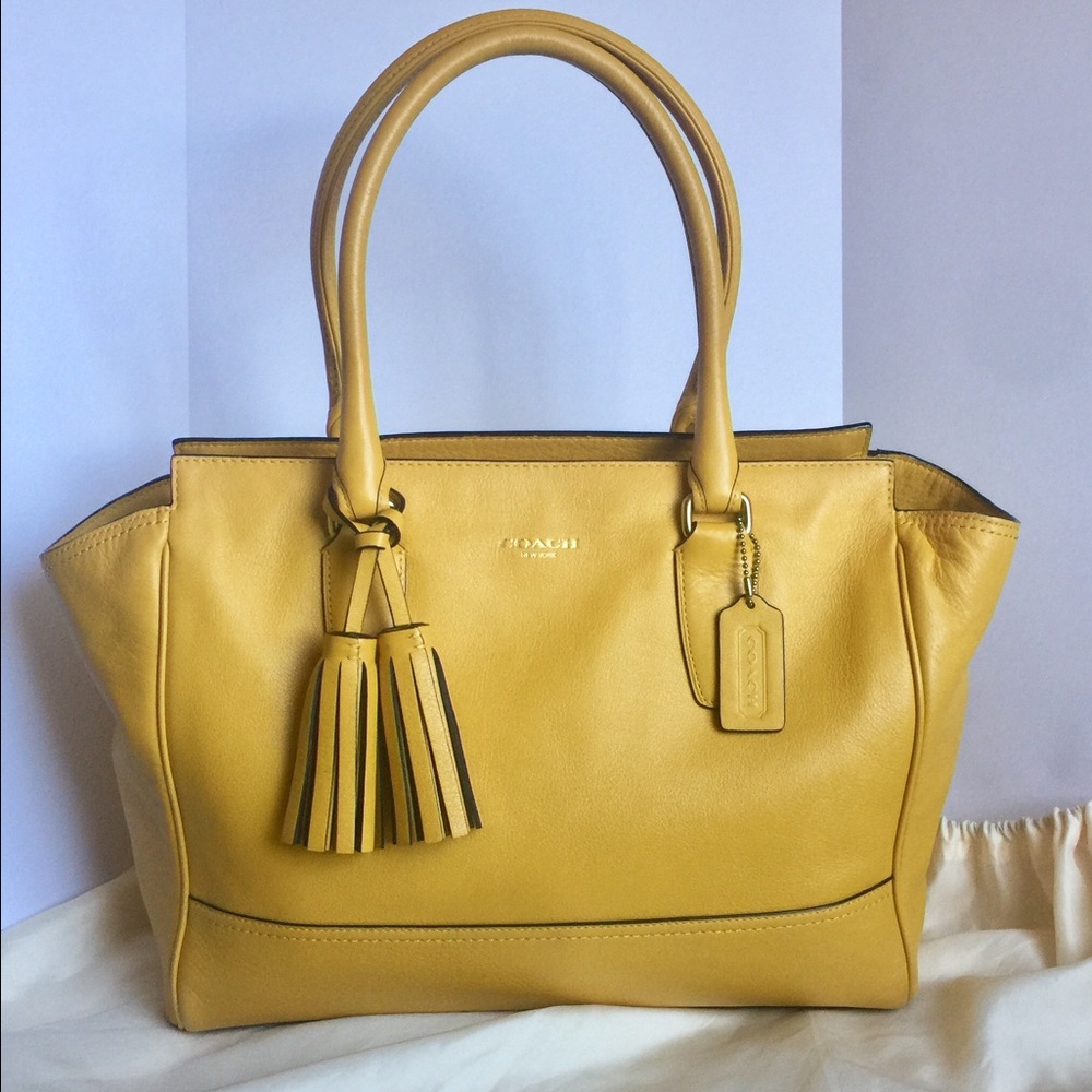 📷EXTRA PHOTOS COACH HANDBAG📷