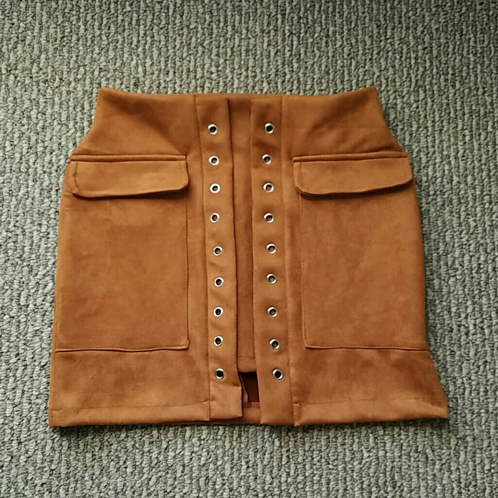 Suede skirt NWOT