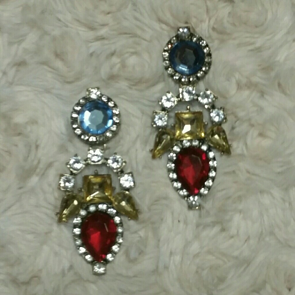 Beautiful Crystal Drop Earrings