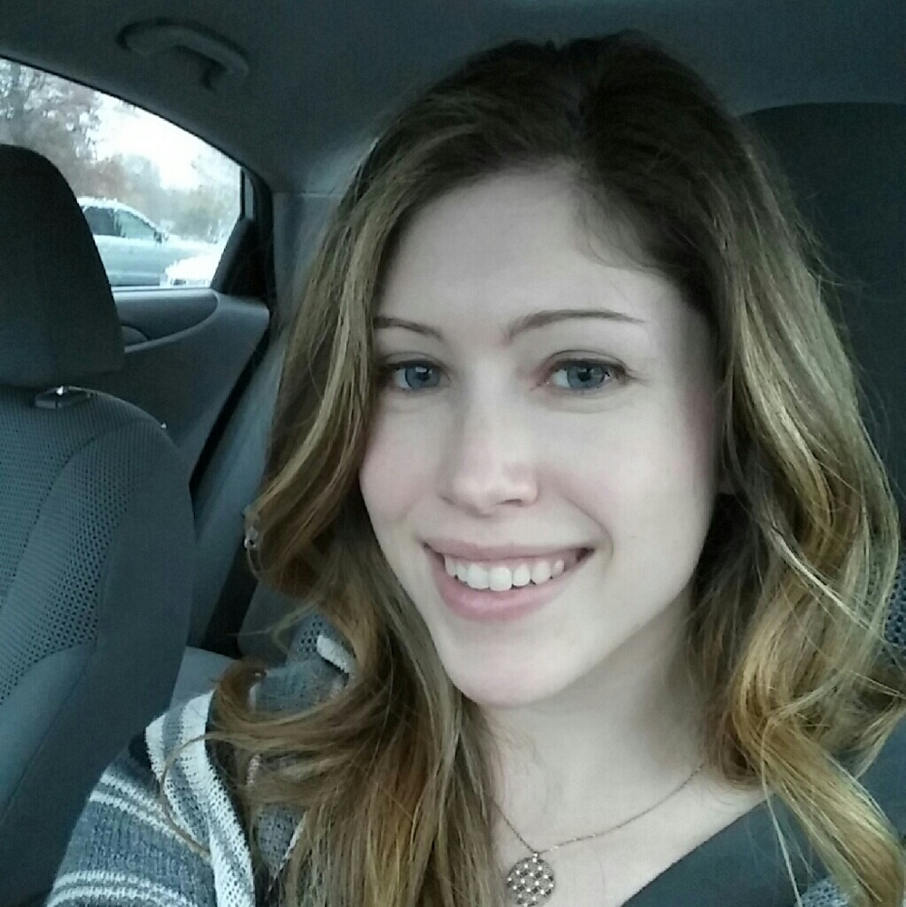 Meet your Posher, Lauren