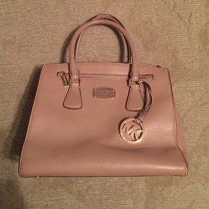 Michael Kors pocketbook