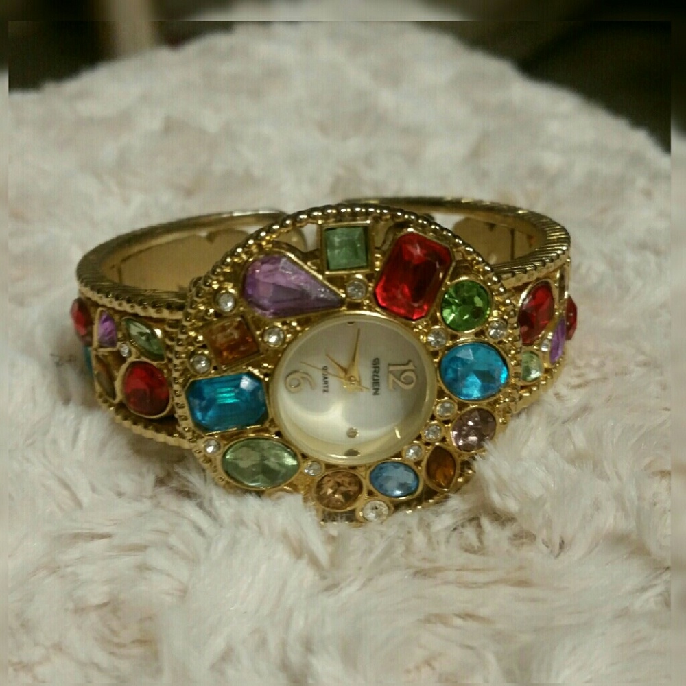 Fashion Watch with Multicolored Stones