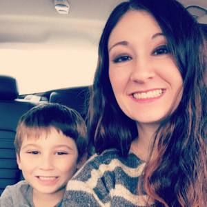 Meet your Posher, Courtney