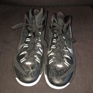 nike men's basketball sneakers