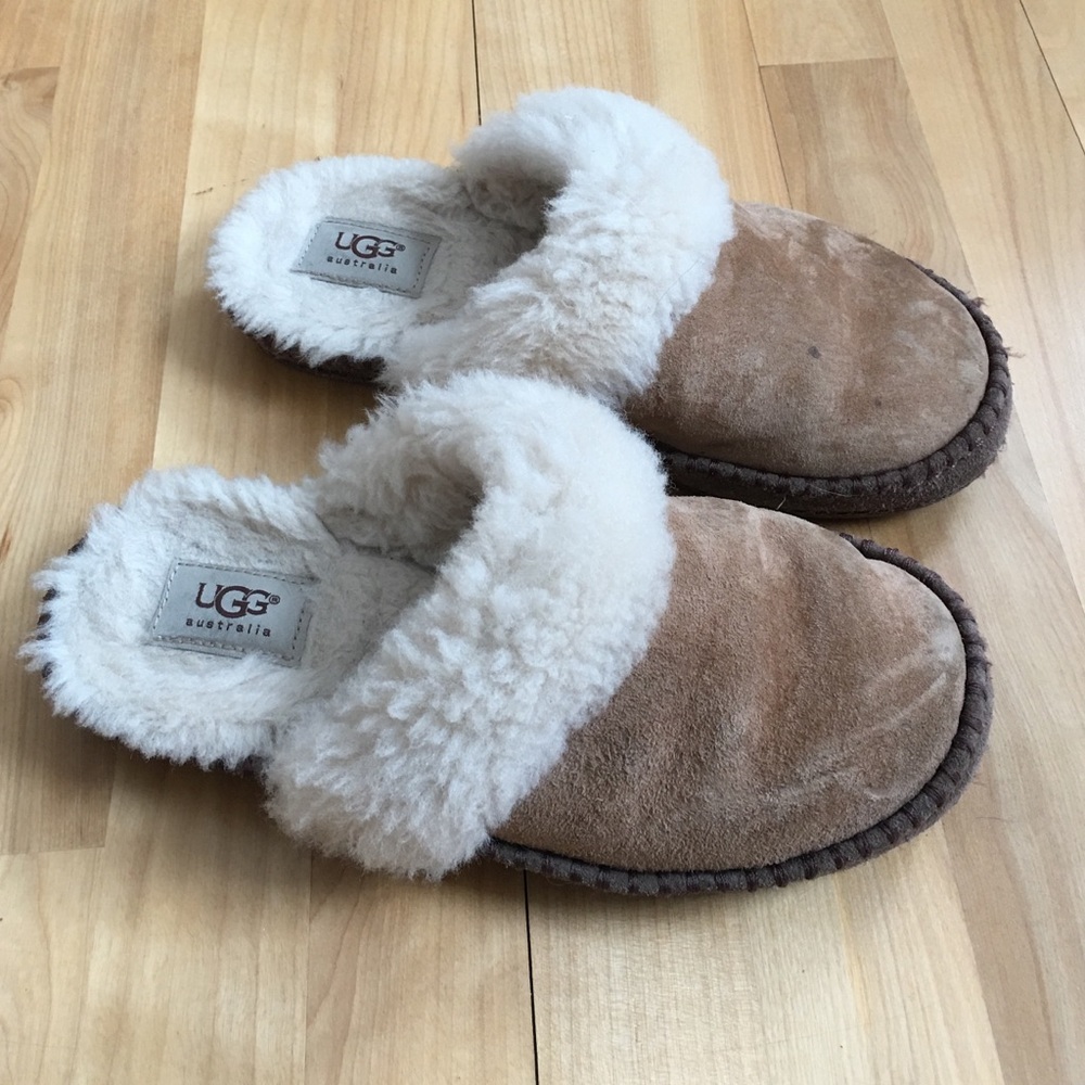Ugg slippers