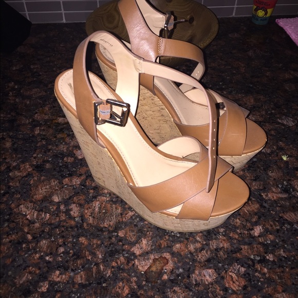 Wedges - Picture 1 of 4