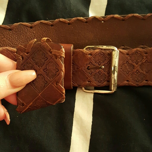 Leather belt - Picture 3 of 3