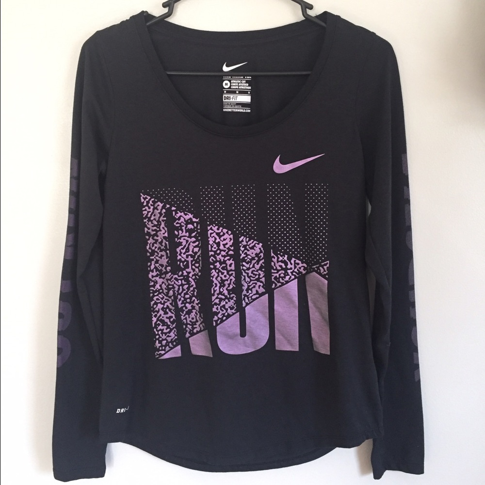NIKE Medium Dri-fit Long sleeve Run shirt