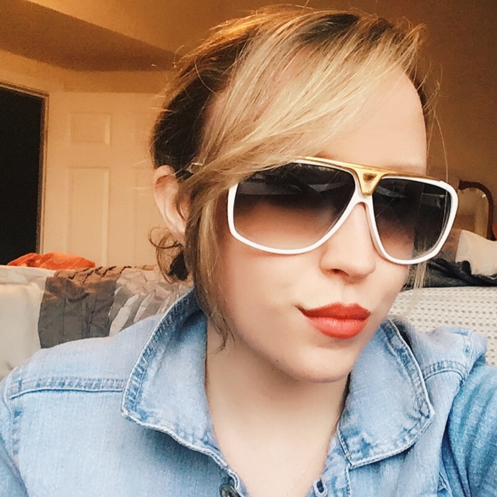 Louis Vuitton Evidence Sunglasses - White