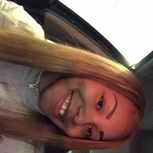 Meet your Posher, Karrie