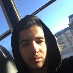 Meet your Posher, Hatem