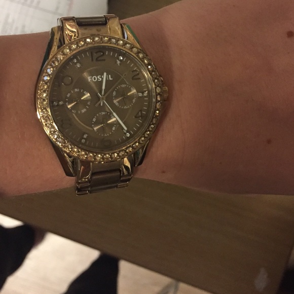 Fossil watch main image 4